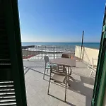 Chéry Apartamento Riva Ligure